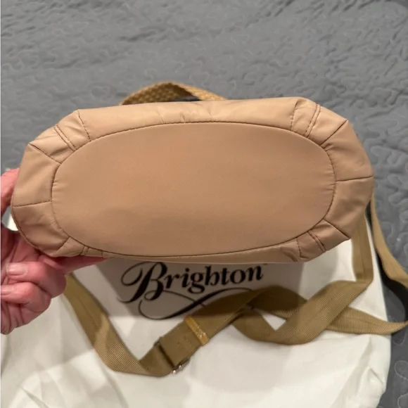 Brighton Tan Nylon Crossbody Shoulder Bag 🤎✨ w/ Dust Bag & Heart Charm - Picture 7 of 10